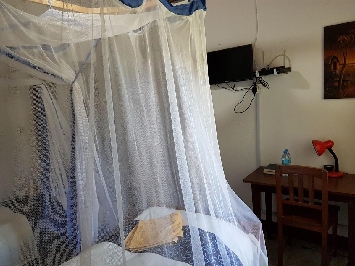 Karibuni Center Hotel Mbeya Bagian luar foto