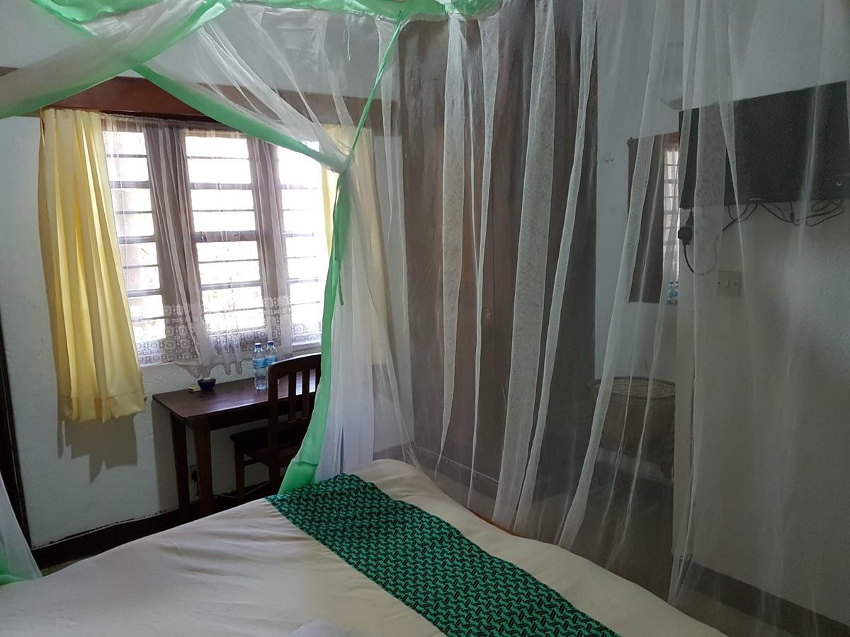 Karibuni Center Hotel Mbeya Bagian luar foto